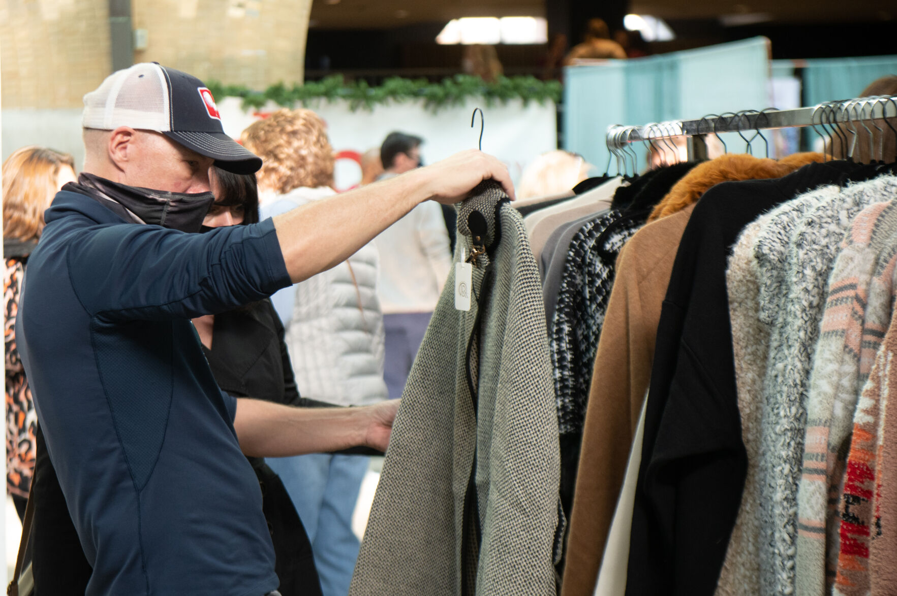 Holiday Pop & Shop at Union Station
